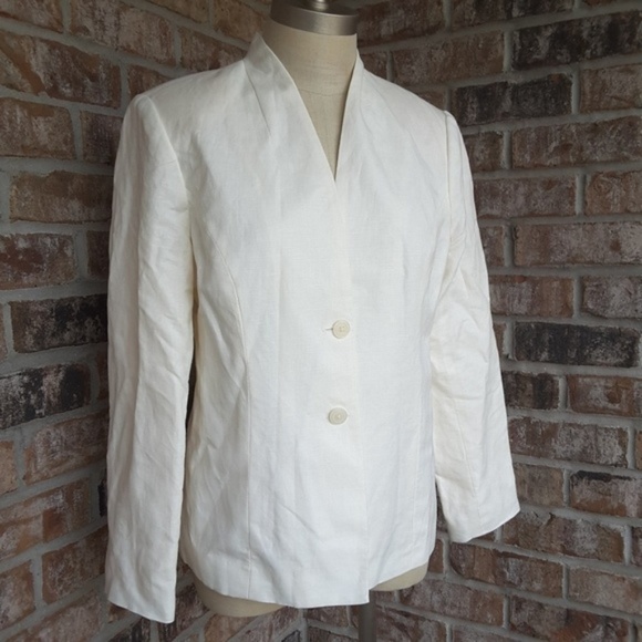 Jaclyn Smith Ivory Blazer  sz 8 - Picture 1 of 4